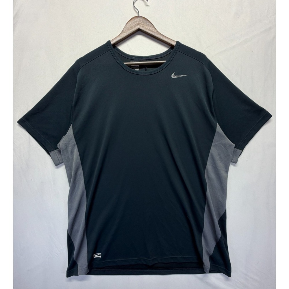 Nike Dri-Fit T Shirt Men 2XL Black Swoosh Logo Crew Neck Gym Training Athleisure